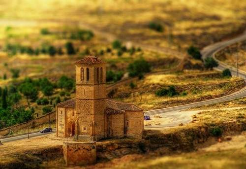 tilt_shift_20.jpg tilt_shift_20.jpg