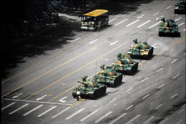 jeff_widener_tian_anmen_1989_.jpg