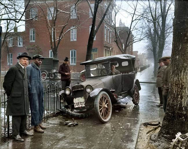 car_crash_washington_1921.jpg car_crash_washington_1921.jpg
